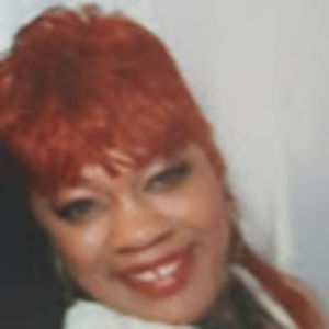 Meet your Posher, Yolanda